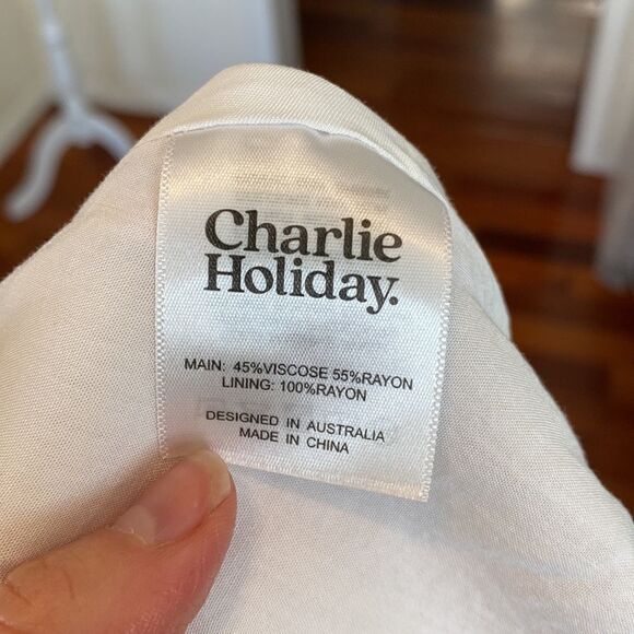 Charlie Holiday Pink Willow Floral Mini Skirt Size 6 - Picture 5 of 8